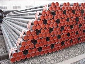 API5L X80 seamless steel line pipe.jpg